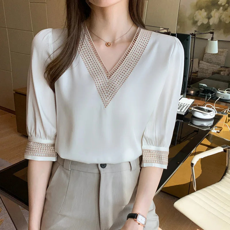 Blusas bordadas de media manga de encaje blanco para mujer, Tops holgados de gasa con cuello en V, camisa elegante para oficina para mujer 2024 13366