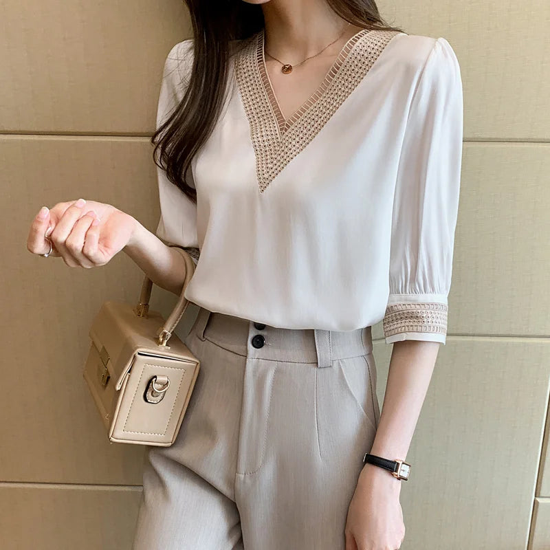 Blusas bordadas de media manga de encaje blanco para mujer, Tops holgados de gasa con cuello en V, camisa elegante para oficina para mujer 2024 13366